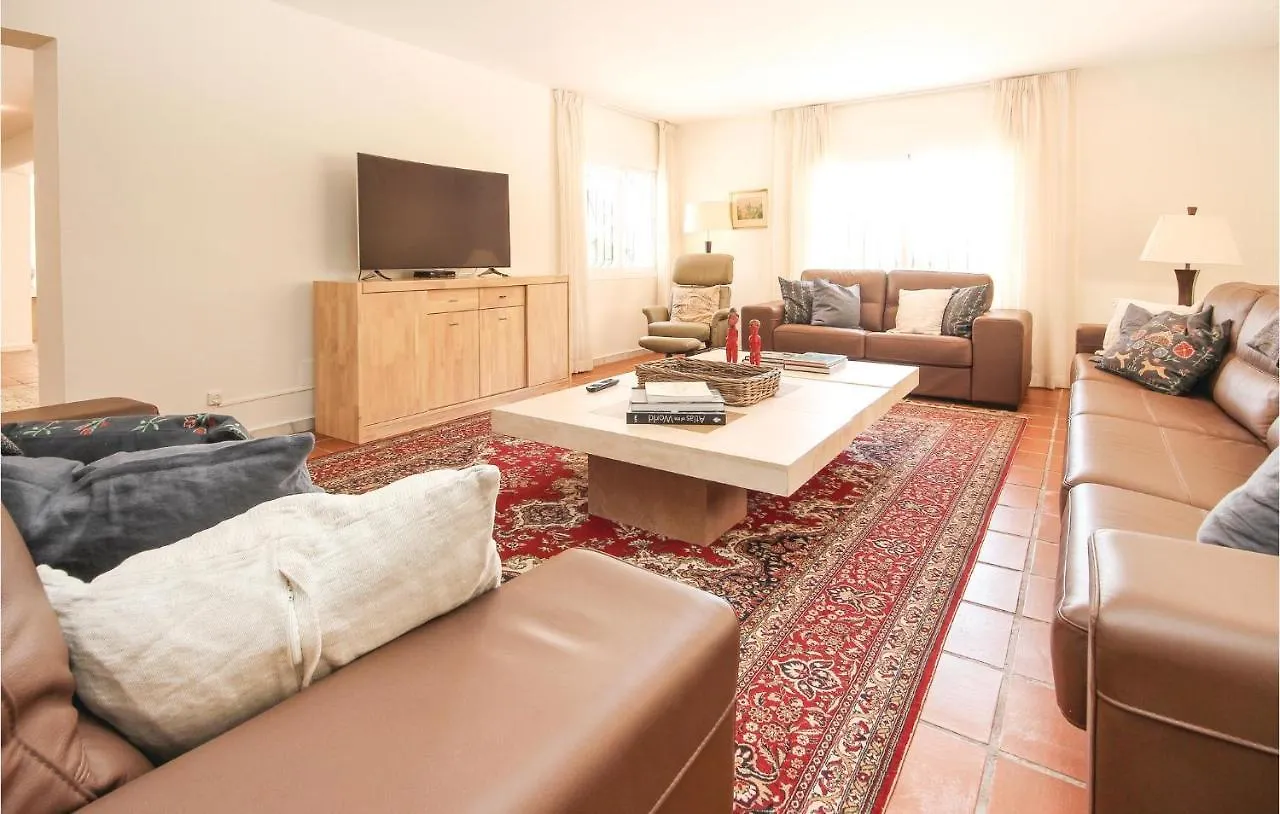 Nice Home In Ojen, Marbella With House Sea View Ojen